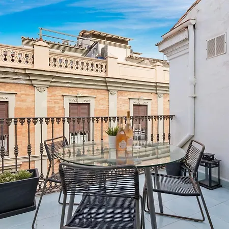 Penthouse In Historic Center By Costarentals - Mal01 Málaga