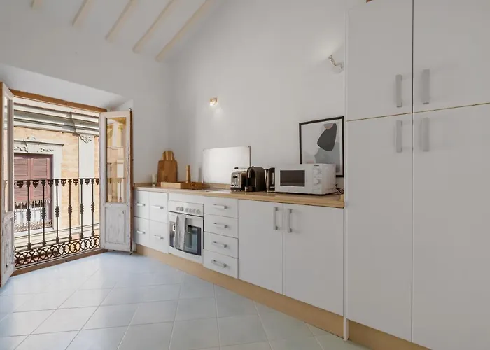 Penthouse In By Costarentals - Mal01